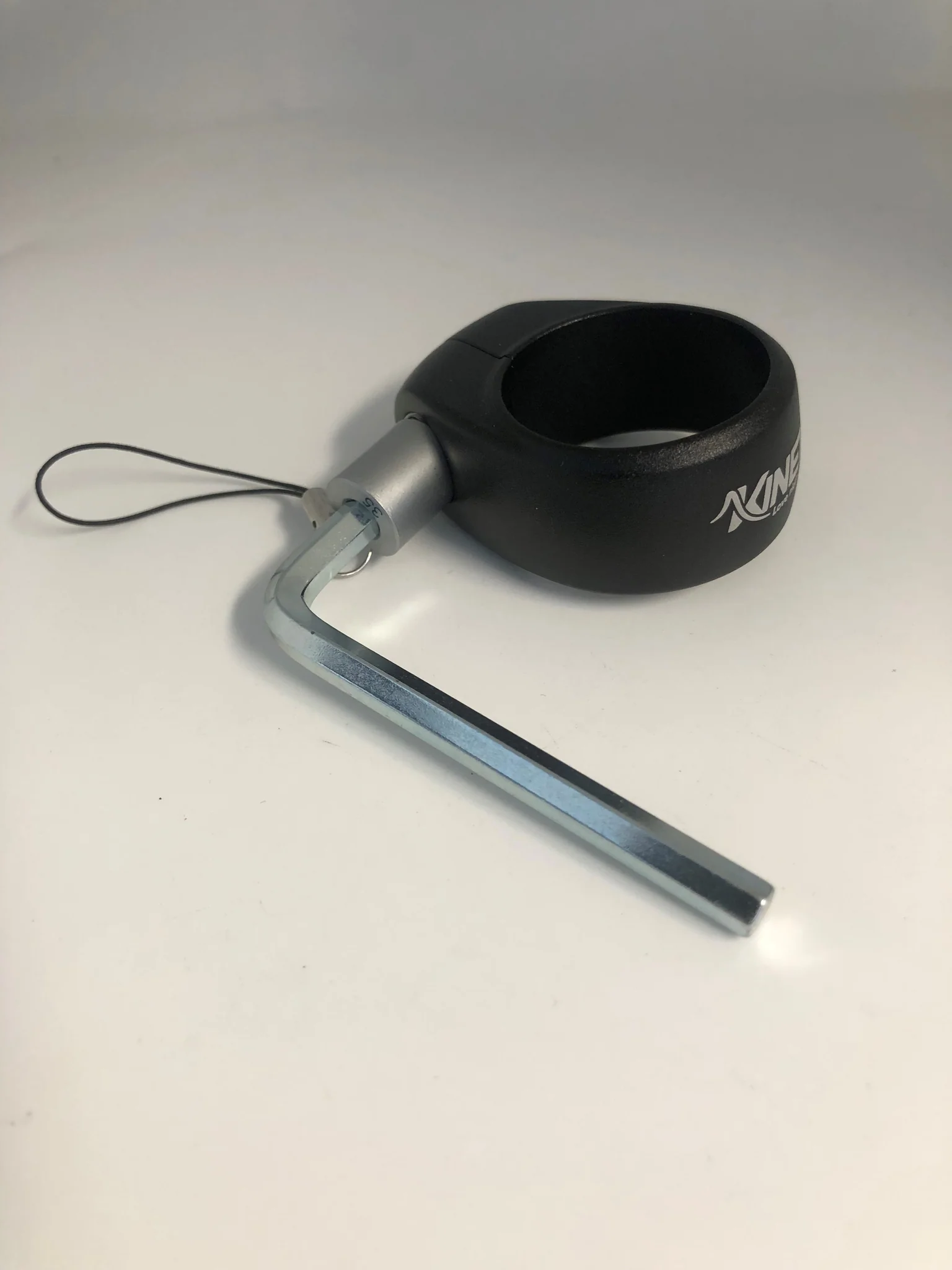 Seatpost Security Clamp the Kinekt Anti-Theft Locking Collar